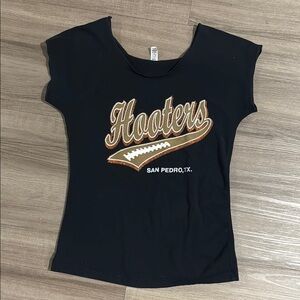 Black Hooters San Pedro T-Shirt